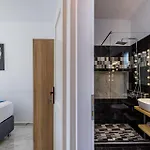 House Victoria