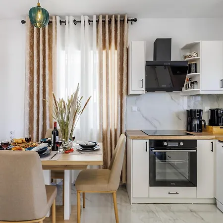 House Victoria Skopelos