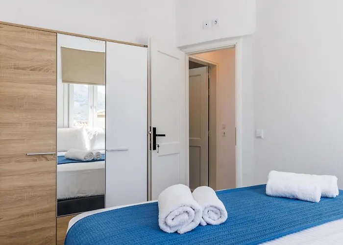 House Victoria Skopelos