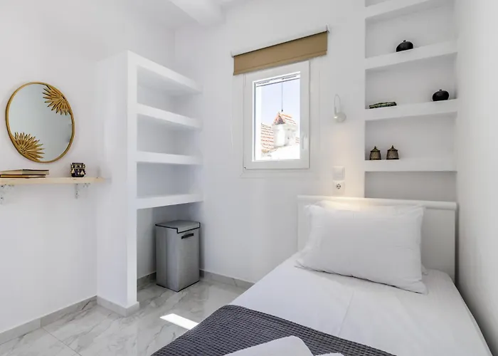 House Victoria Skopelos